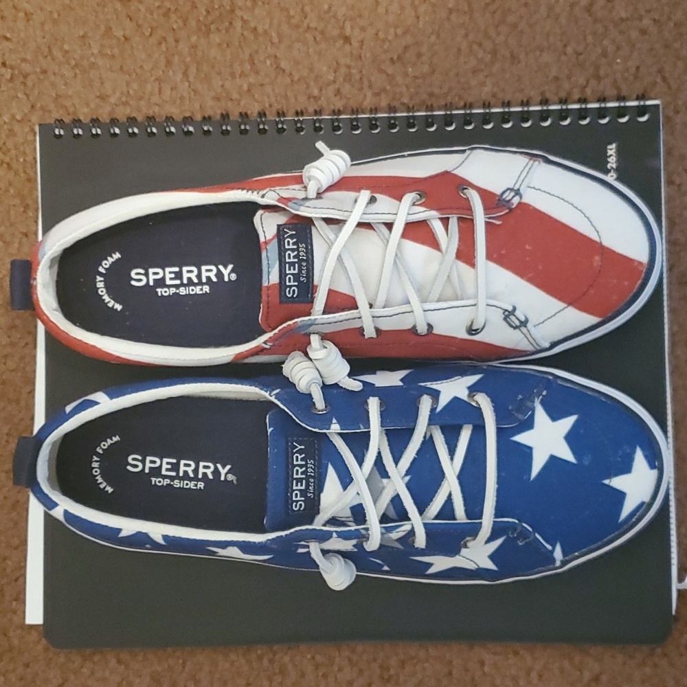 Sperry red white and blue canvas shoes NEW